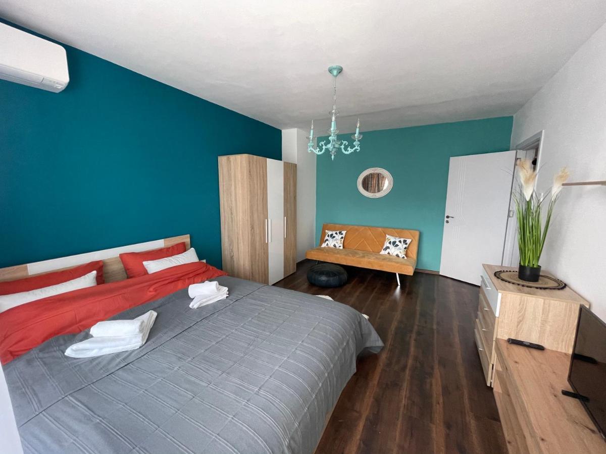 La Casa De Mary Apartment Burgas Exterior photo
